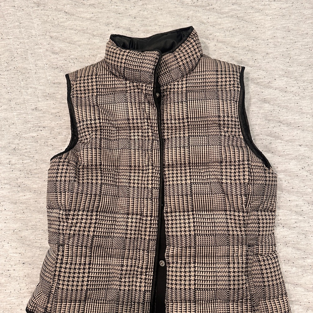 Banana Republic Monochrome Checkered Vest